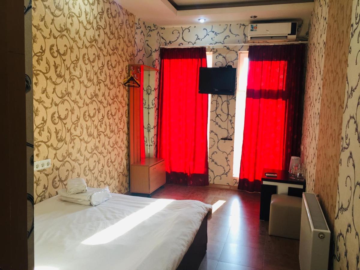 Visit Hotel Tbilisi Eksteriør bilde