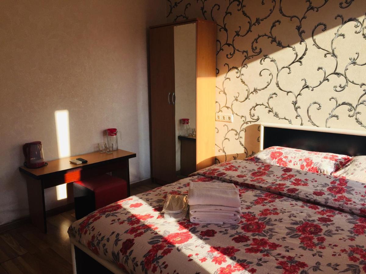 Visit Hotel Tbilisi Eksteriør bilde